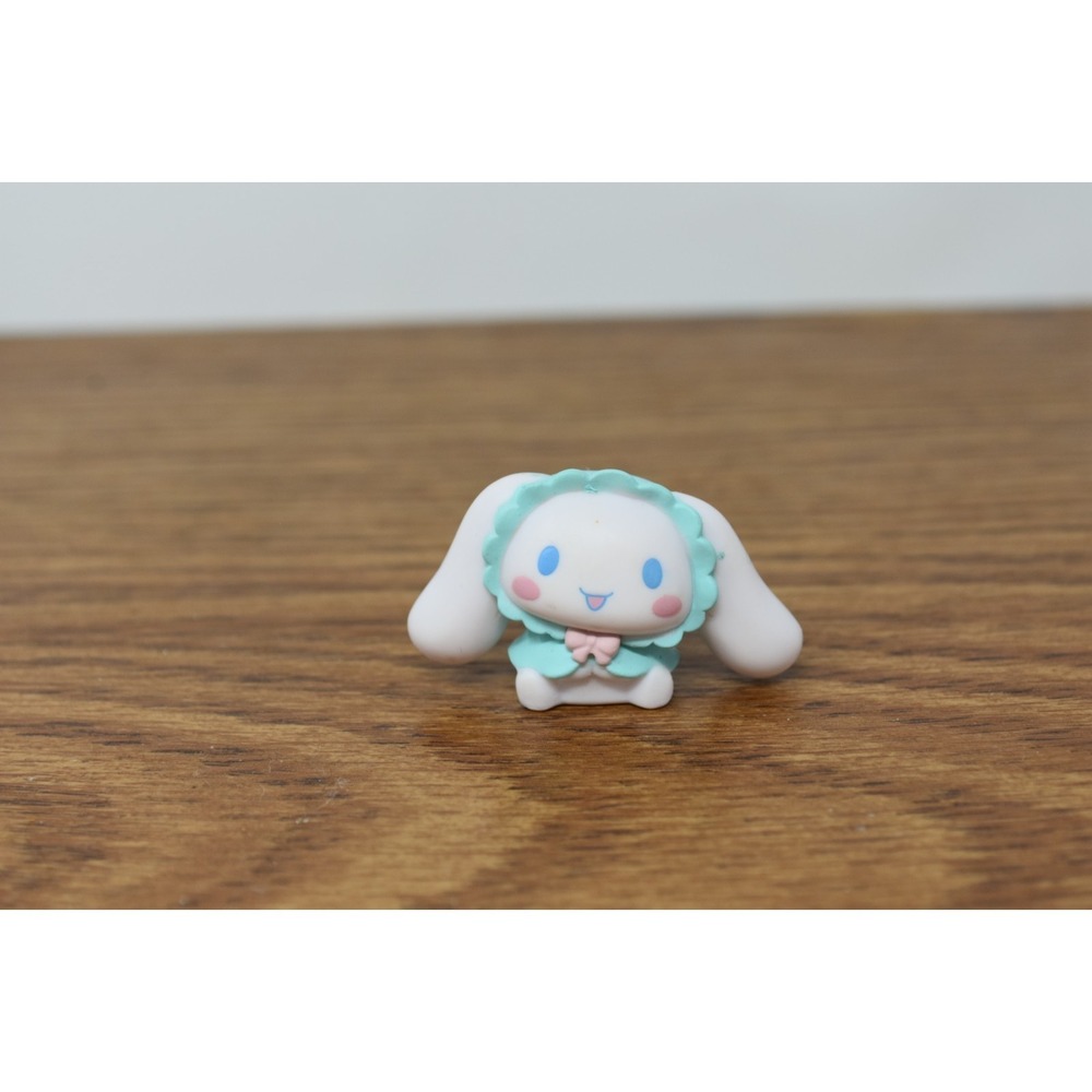 2023 Sanrio Cinnamoroll Mint Green Flower Outfit Mini Figure Kawaii Collectible